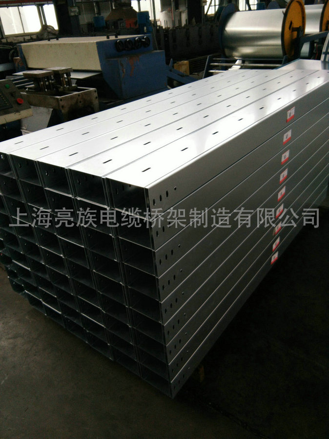 輕型高強(qiáng)度橋架的負(fù)載荷是什么？