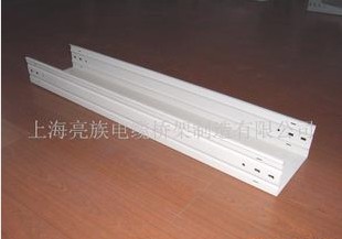 防腐電纜橋架能夠穩(wěn)定運(yùn)行的安裝